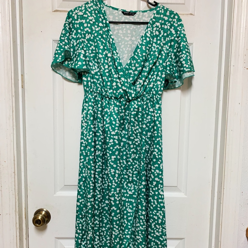 SHEIN HI-LO FLOWY DRESS